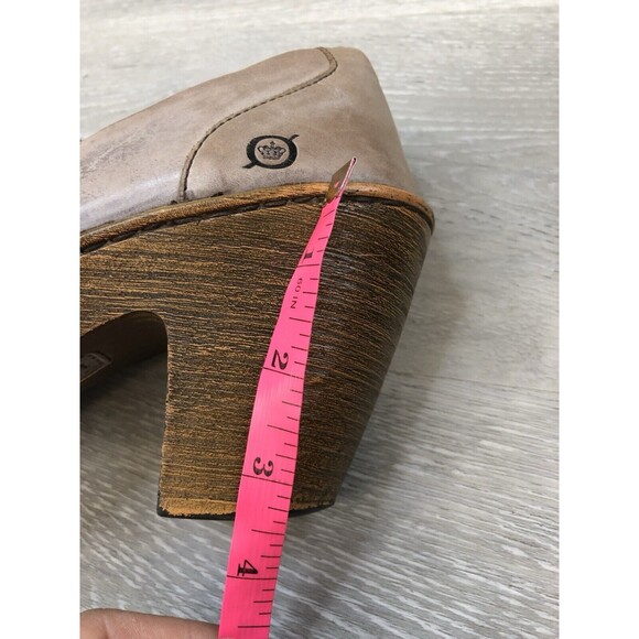 Born Madigan Women's Taupe Genuine Leather Side Zip Block Heel Ankle Boots 9.5 - Picture 9 of 11